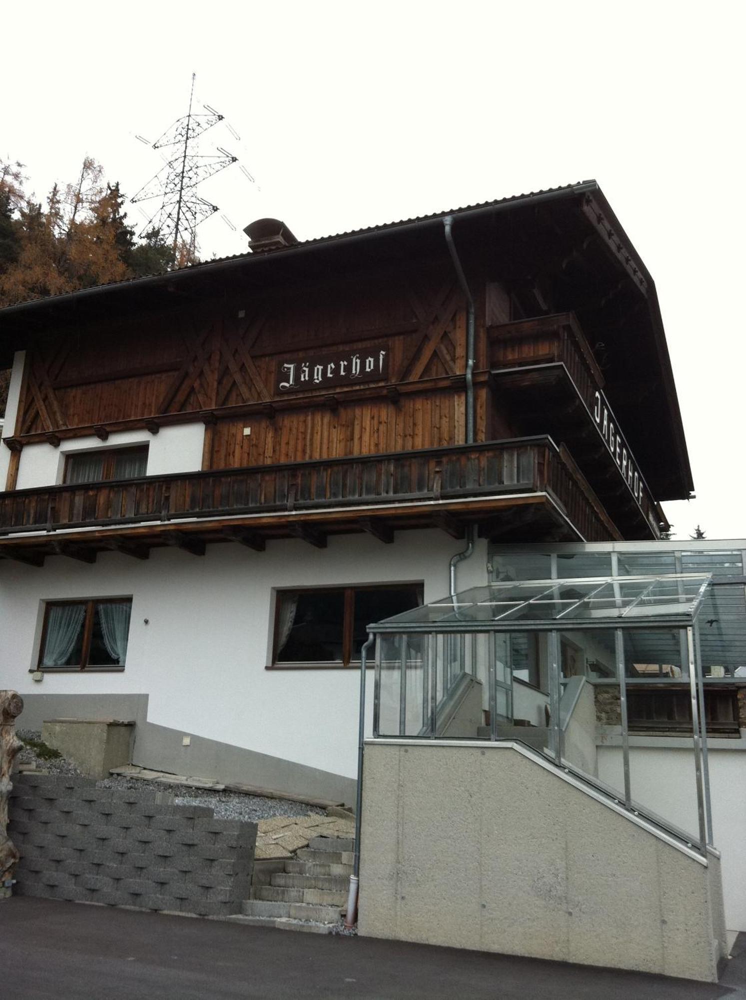 Pension Jaegerhof Санкт-Антон-ам-Арльберг Экстерьер фото