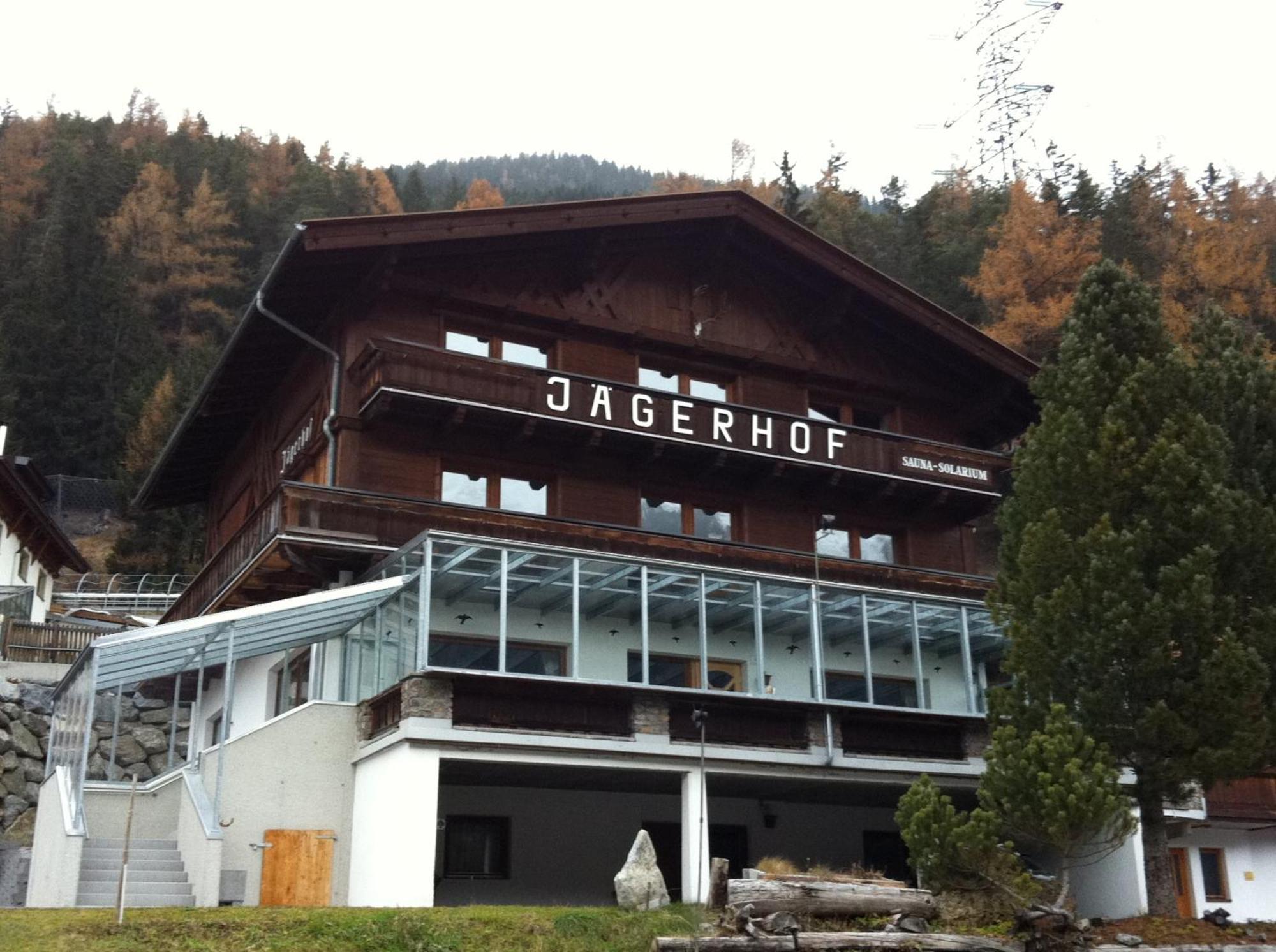 Pension Jaegerhof Санкт-Антон-ам-Арльберг Экстерьер фото
